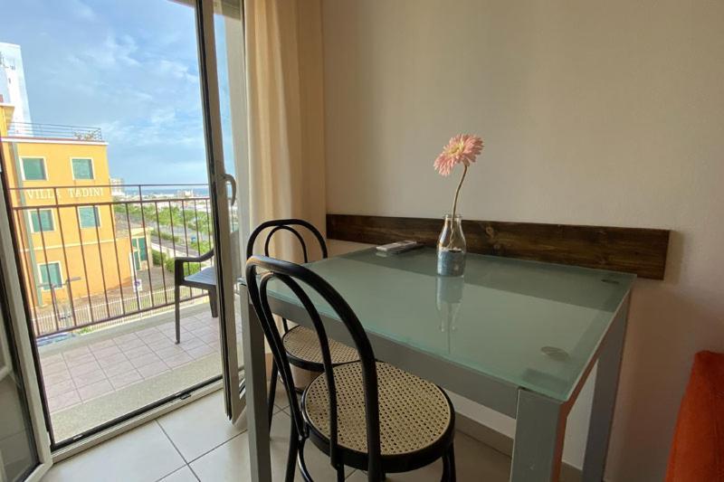 מיסאנו אדריאטיקו Residence Roxy מראה חיצוני תמונה