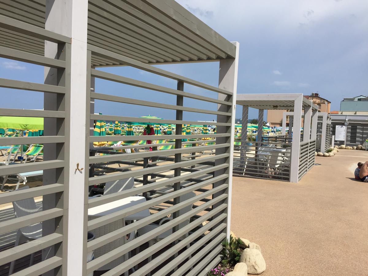 מיסאנו אדריאטיקו Residence Roxy מראה חיצוני תמונה